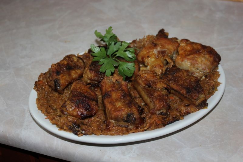 Żeberka na kapuście