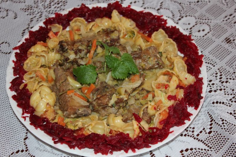 Żeberka na makaronie Żeberka na makaronie