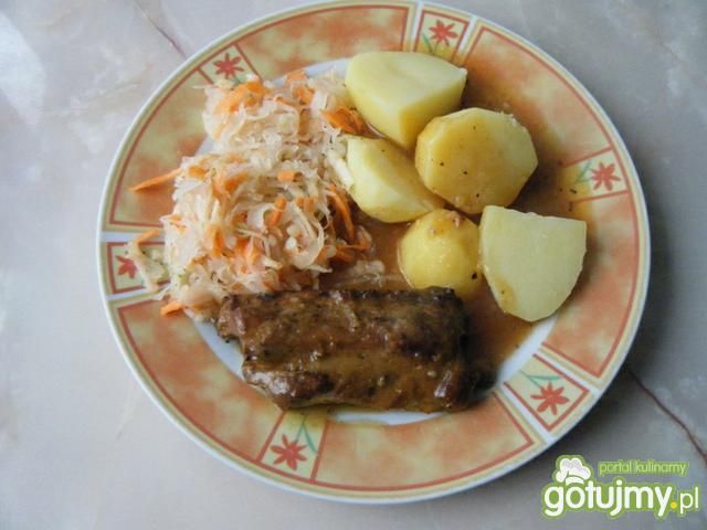 Żeberka w aromatycznej piwnej marynacie Żeberka w aromatycznej piwnej marynacie