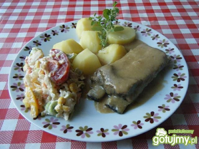 Żeberka w aromatycznym sosie