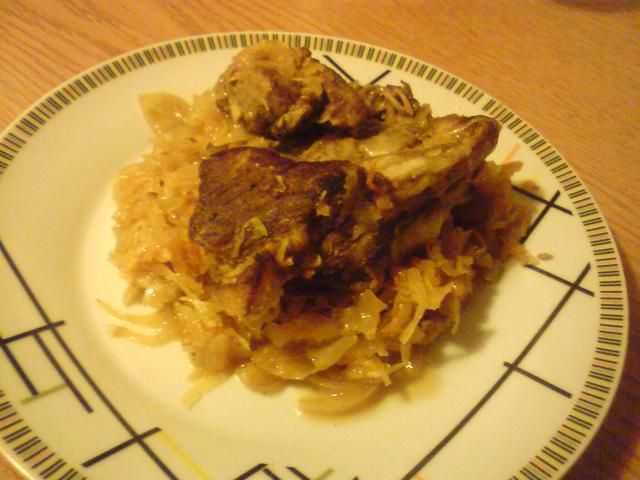 Żeberka w kapuście