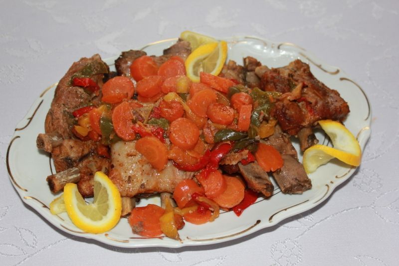 Żeberka w sosie cytrynowym 