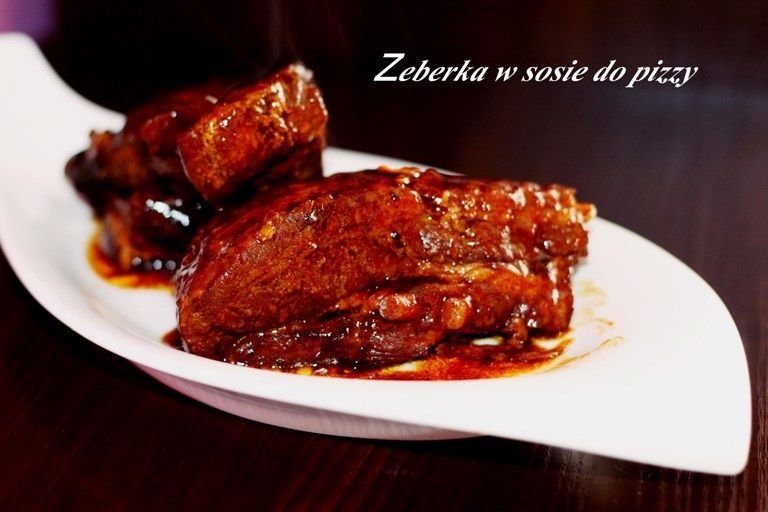 Żeberka w sosie do pizzy