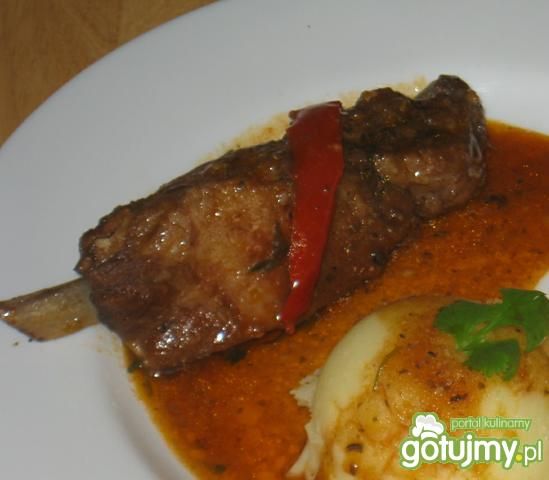 Zeberka w sosie paprykowo-pomidorowym