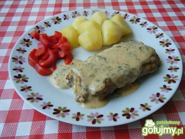 Żeberka wieprzowe w sosie koperkowym