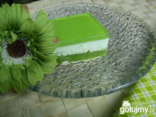 Żelkowy zielony sernik
