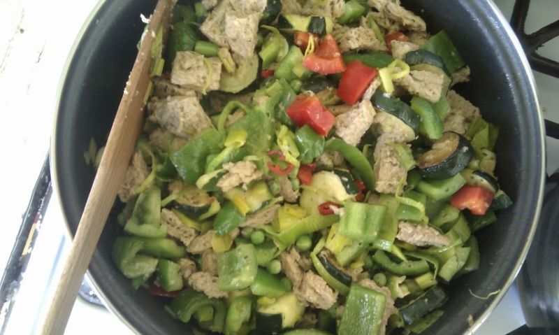 Zielona potrawka wegetariańska