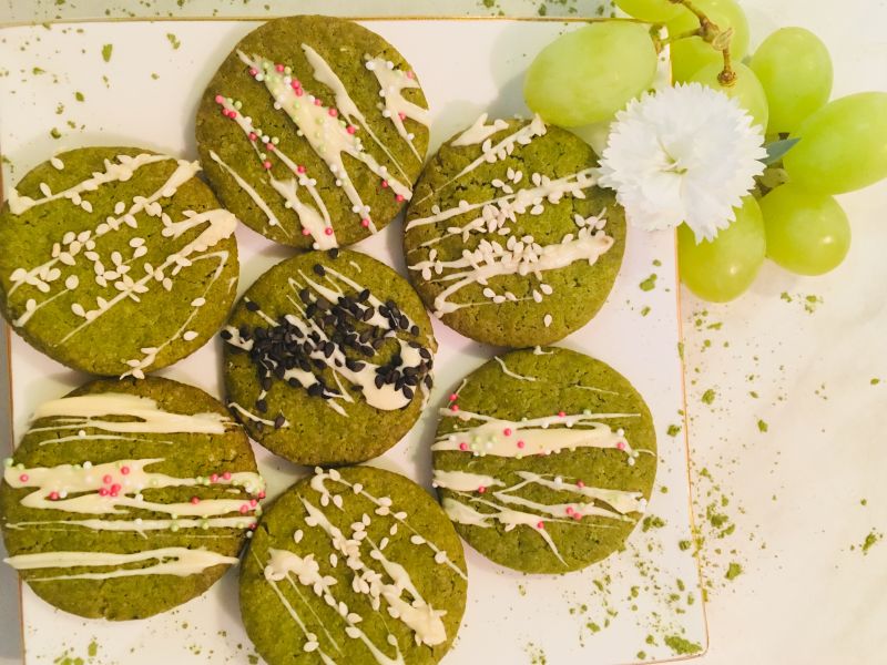 Zielone ciasteczka Matcha Zielone ciasteczka Matcha
