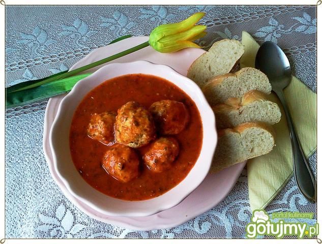 Zielone klopsiki w ziołowo-pomid. sosie