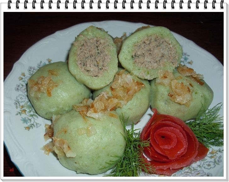 Zielone kluski Eli z mięsem