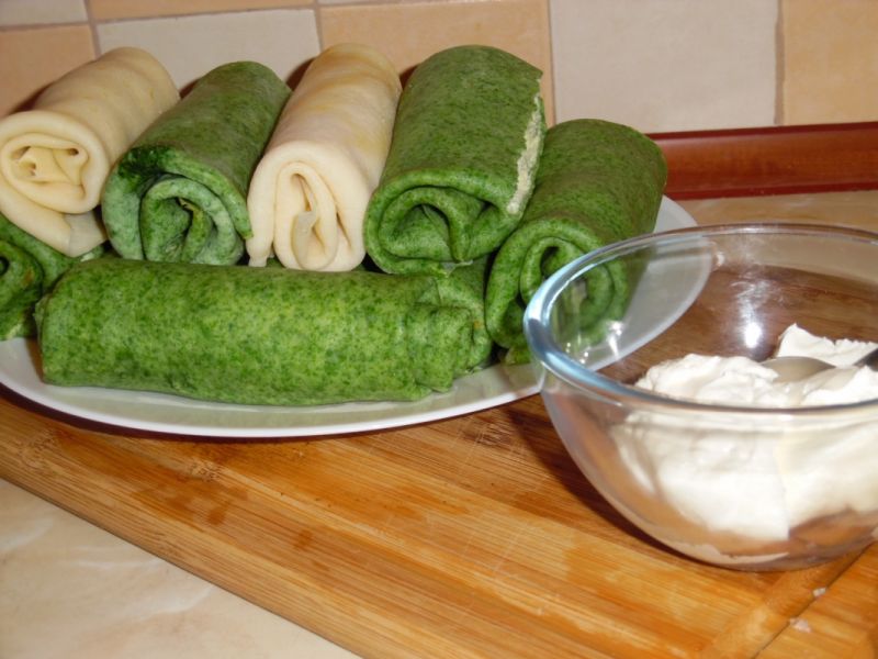 Zielone naleśniki ze szpinakiem 