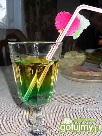 Zielono - żółty drink