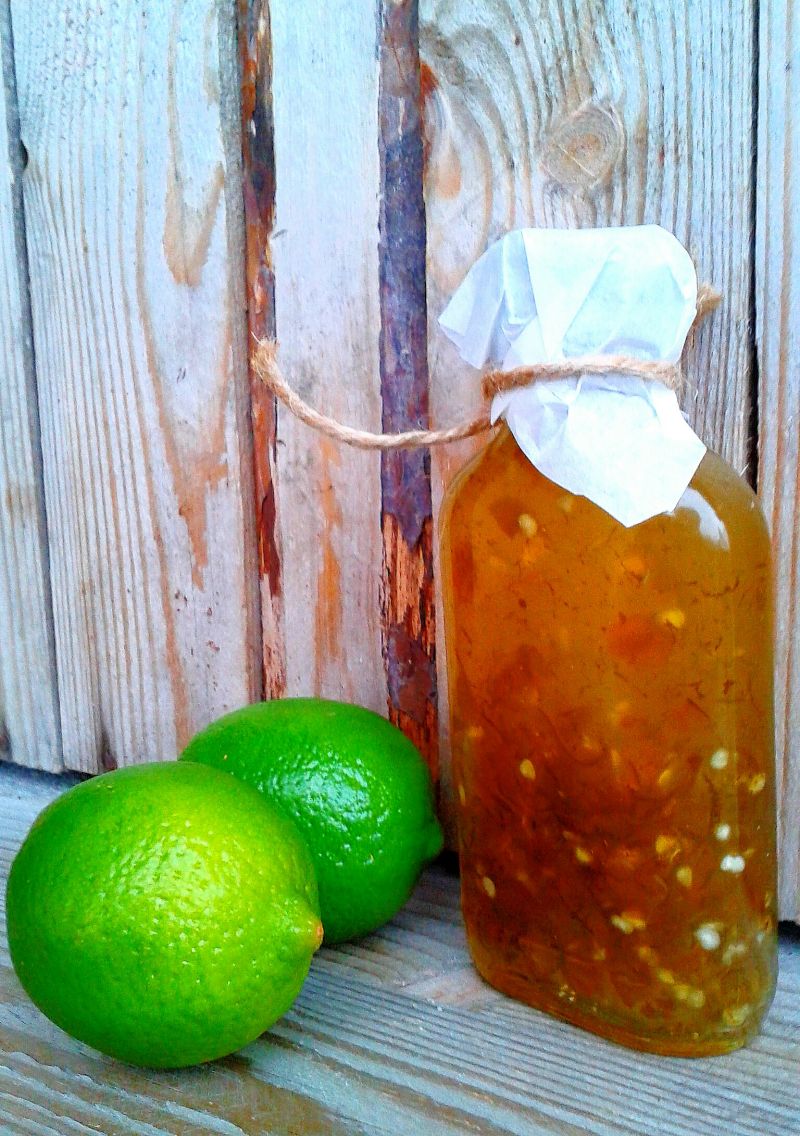 Zielony sos chilli z limonką