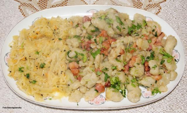 Ziemniaczane kluski z przecieraczka: