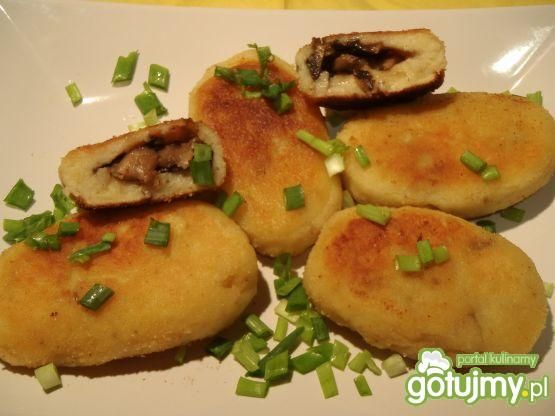 Ziemniaczane zapiekańce z pieczarkami