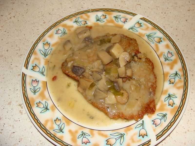 Ziemniaczano cebulowe placki z pieczarkami Ziemniaczano cebulowe placki z pieczarkami