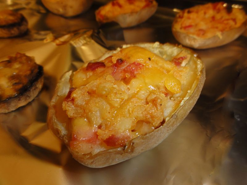 Ziemniaczki faszerowane boczkiem i serem
