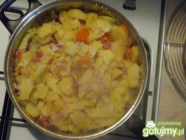 Ziemniaczki z dodatkami Ziemniaczki z dodatkami