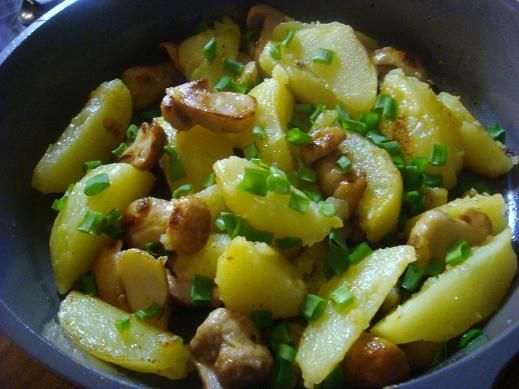 Ziemniaczki z prawdziwkami  Ziemniaczki z prawdziwkami