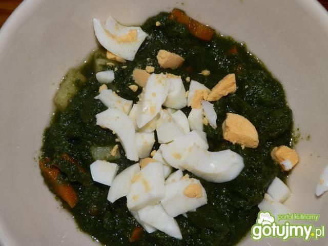 Ziemniaczki ze szpinakiem i jajkiem