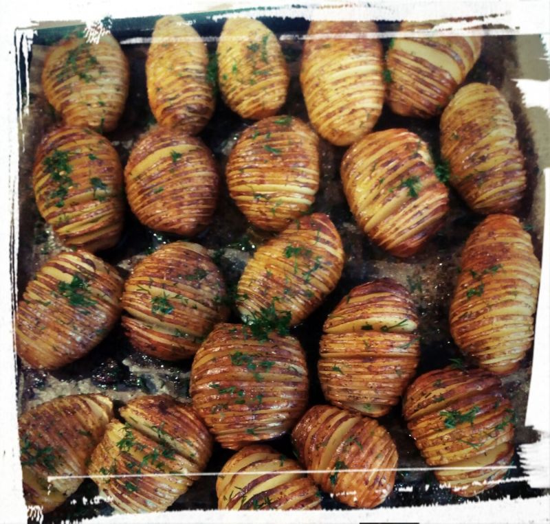 Ziemniaki harmonijkowe Ziemniaki harmonijkowe