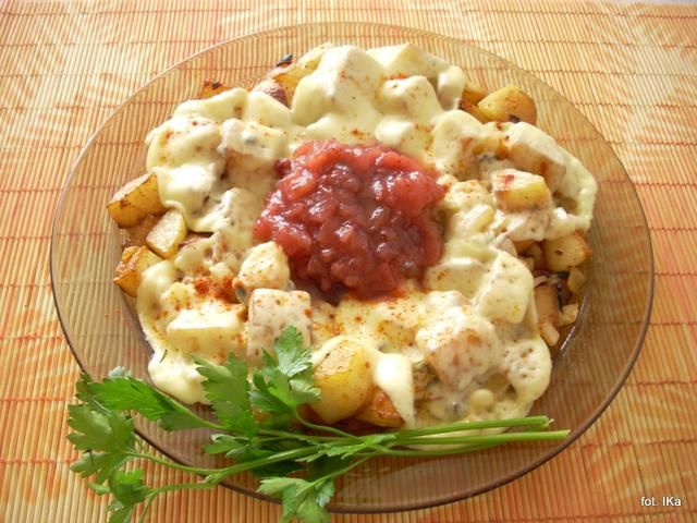 Ziemniaki smażone z oscypkiem Ziemniaki smażone z oscypkiem