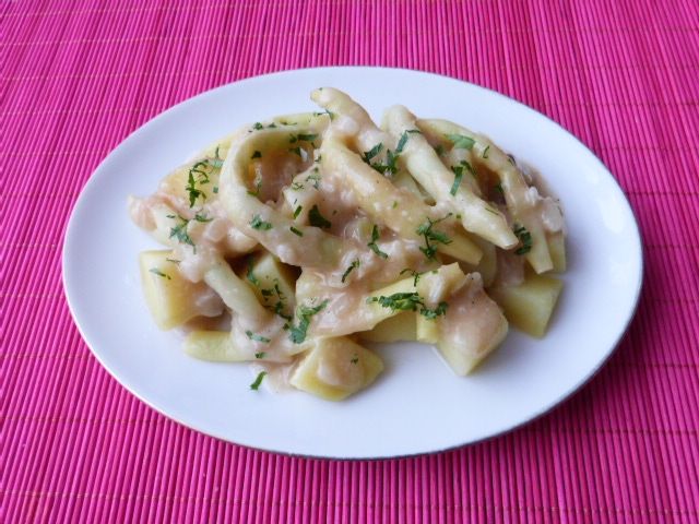 Ziemniaki z fasolką w sosie