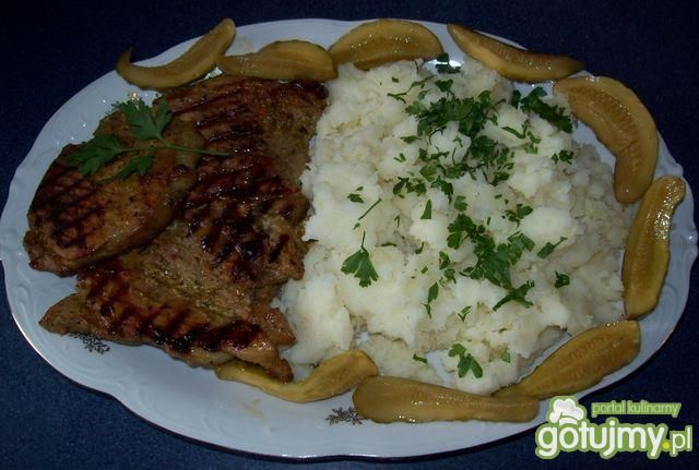 Ziemniaki z karkówką z grilla 