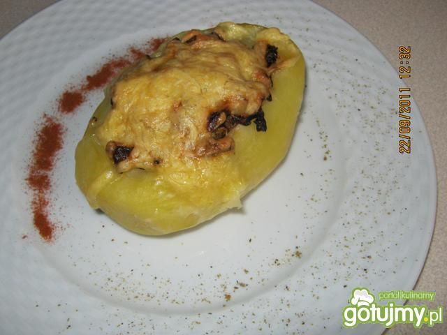 Ziemniaki z niespodzianką.