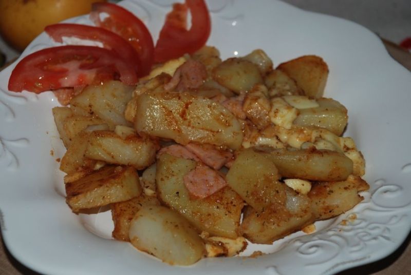 Ziemniaki z oscypkiem i mielonką