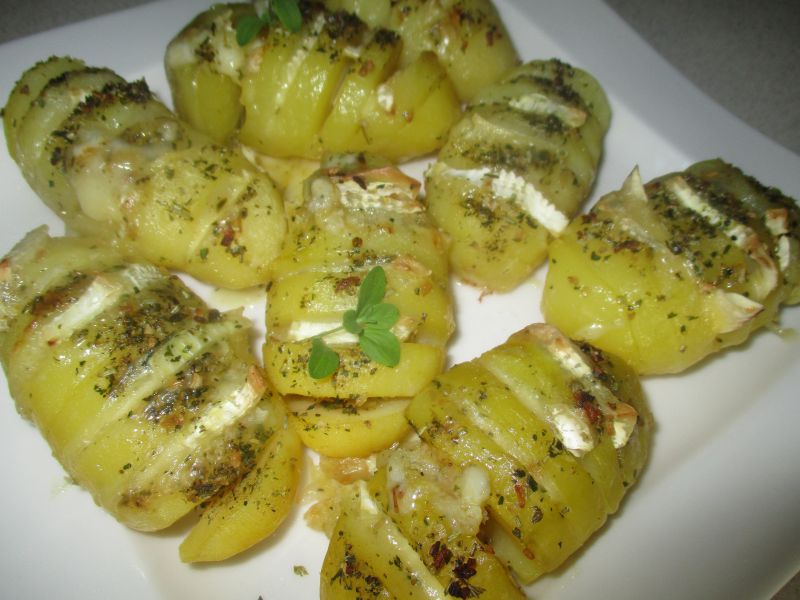 Ziemniaki zapiekane z camembertem