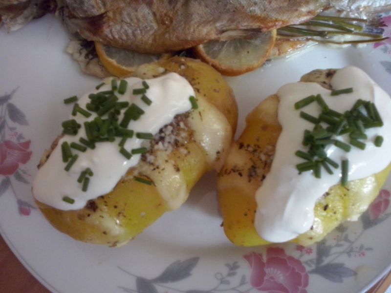 Ziemniaki zapiekane z mozzarellą 
