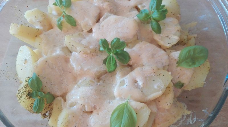 Ziemniaki zapiekane z serem Ziemniaki zapiekane z serem