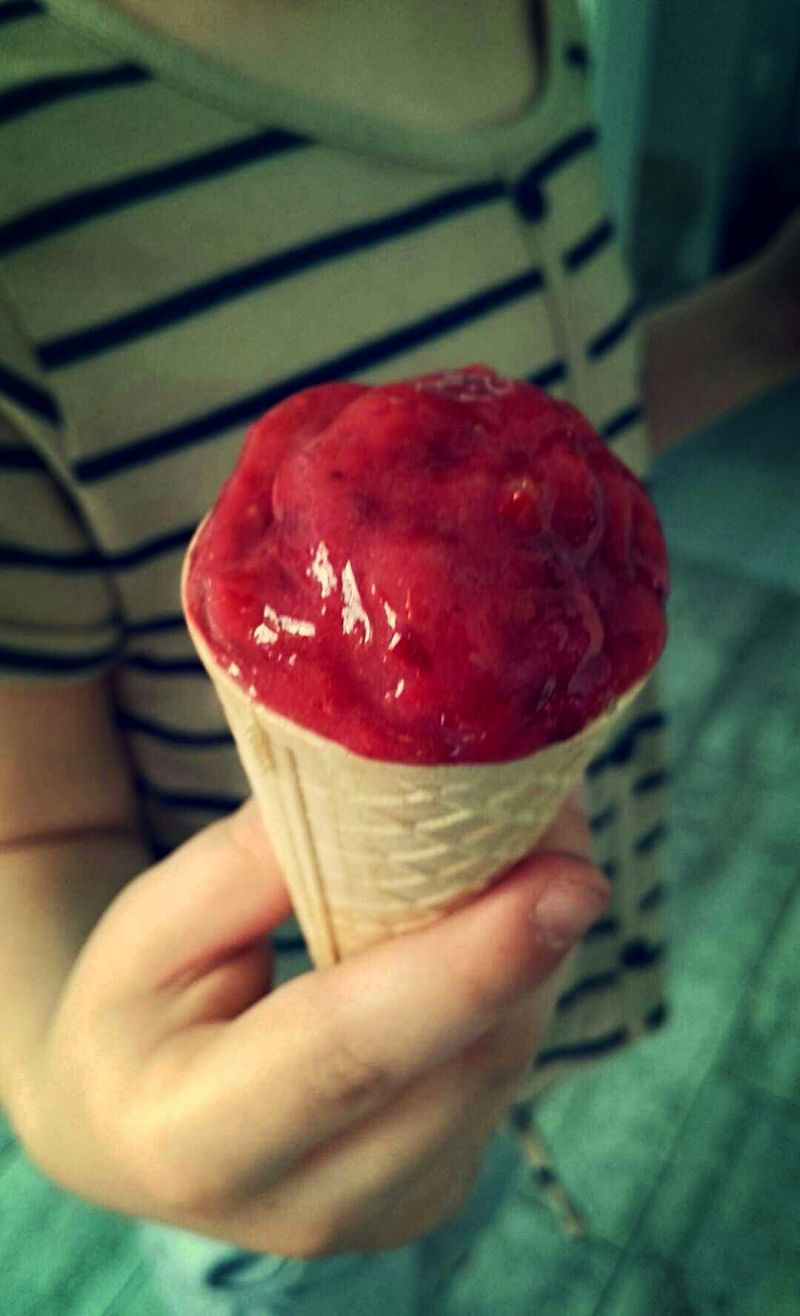 Zimny przysmak rabarbarowy