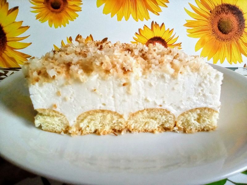 Zimny sernik na biszkoptach Zimny sernik na biszkoptach