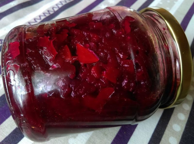 Zimowa sałatka z buraczków Zimowa sałatka z buraczków