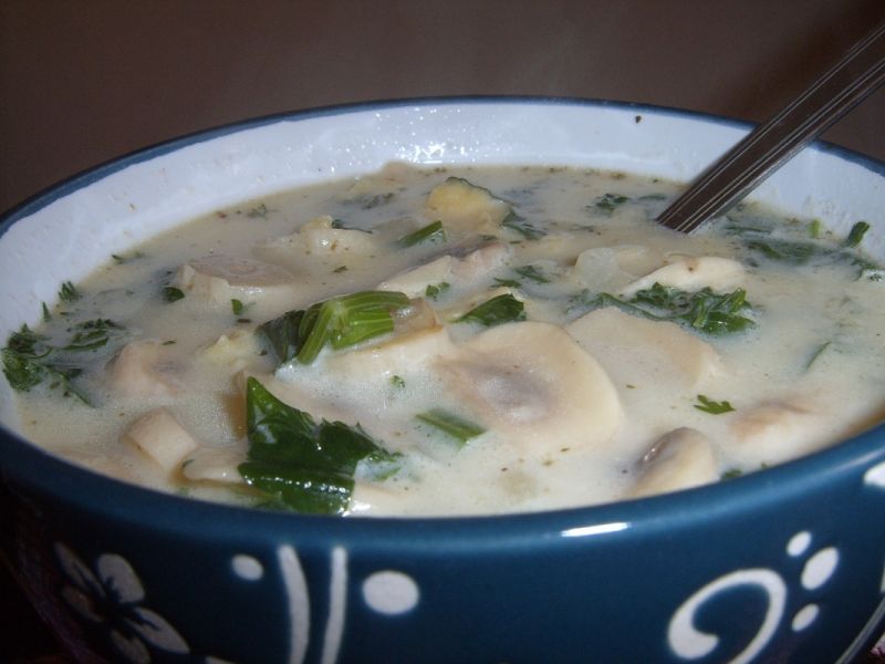 Ziołowa zupa pieczarkowa Ziołowa zupa pieczarkowa