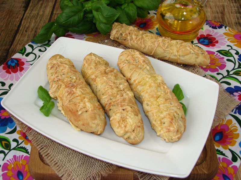 Ziołowe paluchy z serem żółtym Ziołowe paluchy z serem żółtym