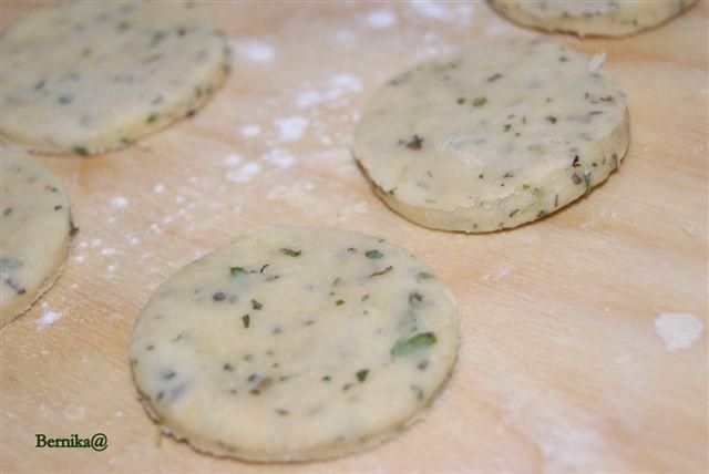 Ziołowe placuszki do gulaszu