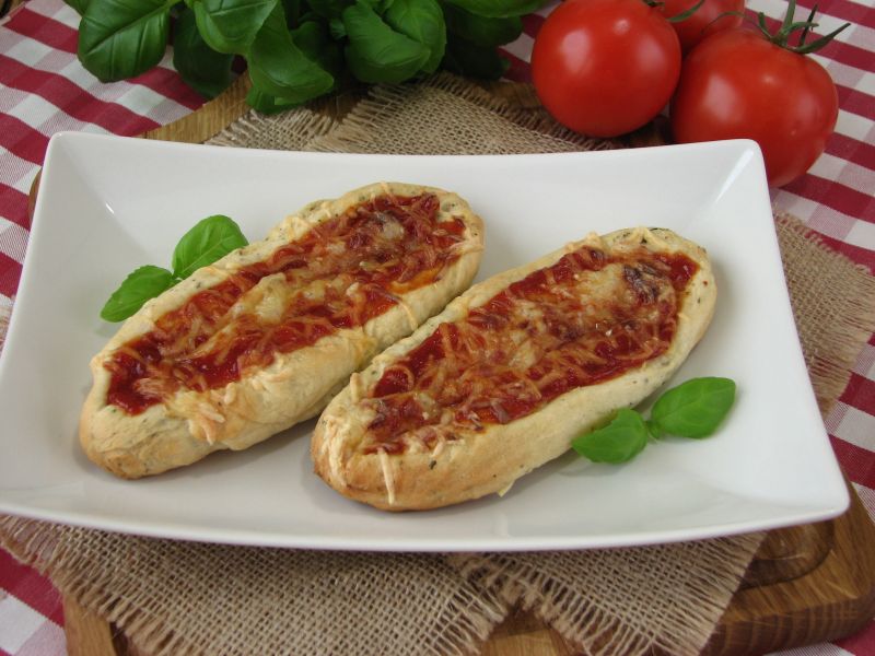 Ziołowe zapiekanki z serem Ziołowe zapiekanki z serem