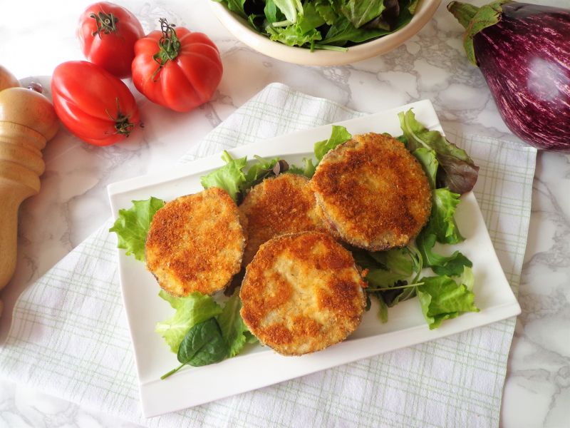Ziołowo-serowe kotleciki z bakłażana