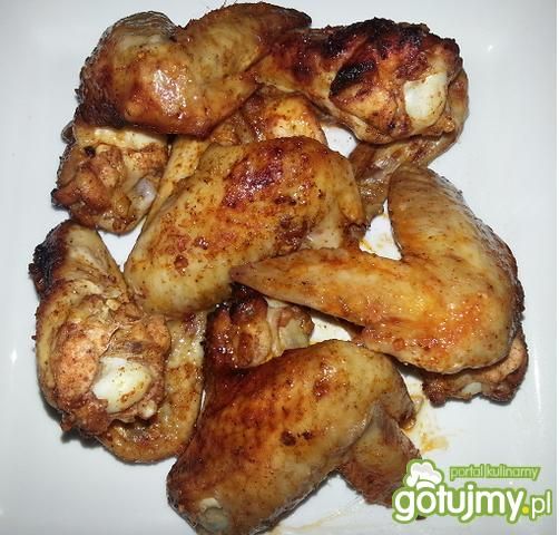 Złociste skrzydełka w miodzie