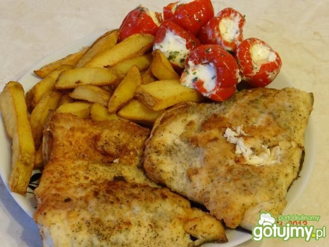 Złoty filet z pstrąga z talarkami  Złoty filet z pstrąga z talarkami