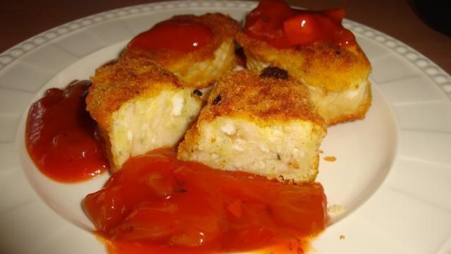 Zmodyfikowane Pierożki w Sosie Łowicza Zmodyfikowane Pierożki w Sosie Łowicza