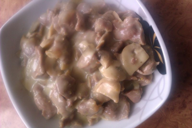 Żołądki z pieczarkami