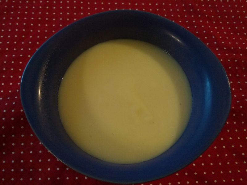 Żółciutki budyń waniliowy