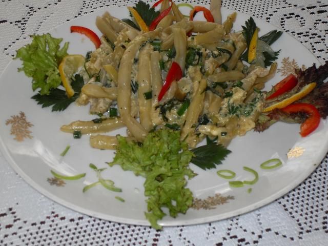 Żółta fasolka szparagowa z ziołami i śmi