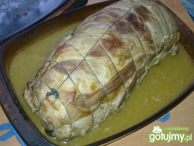 Zraz karkowy z mięsem i pieczarkami  Zraz karkowy z mięsem i pieczarkami