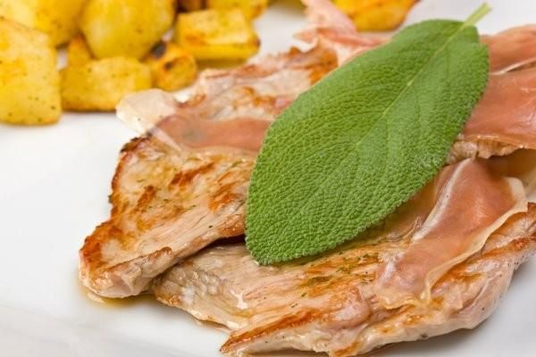 Zrazy cielęce (Saltimbocca alla Romana) Zrazy cielęce (Saltimbocca alla Romana)