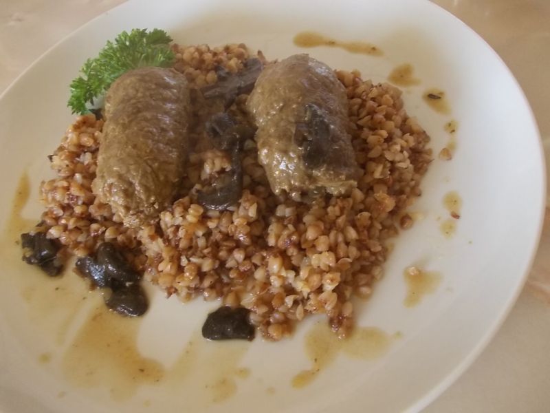 Zrazy wołowe w sosie grzybowym Zrazy wołowe w sosie grzybowym